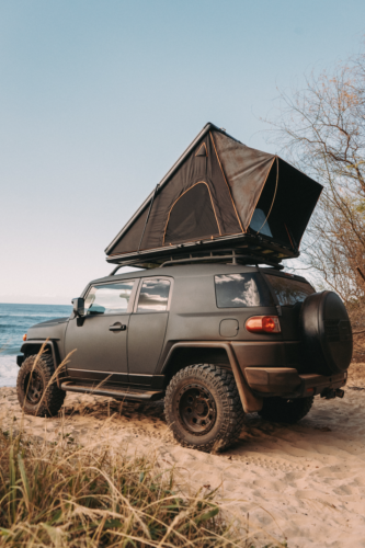 black jeep with camp